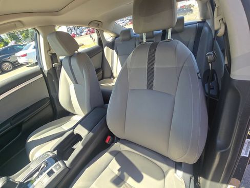 Used 2017 Honda Civic EX image 22