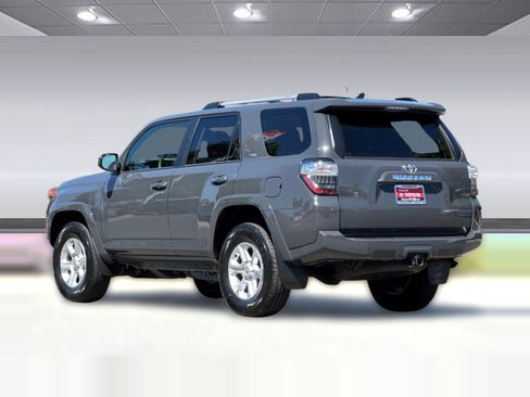 Used 2024 Toyota 4Runner SR5 AWD/4WD image 3