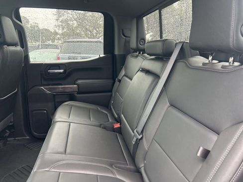 Used 2022 Chevrolet Silverado 1500 LTZ image 9