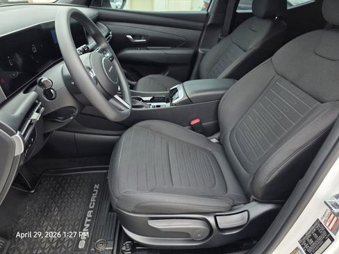 Certified 2026 Hyundai Santa Cruz SE FWD image 11