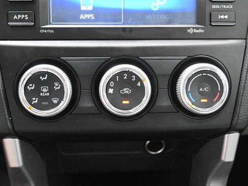 Used 2016 Subaru Forester 2.5i w/ Popular Package #2 AWD/4WD image 15