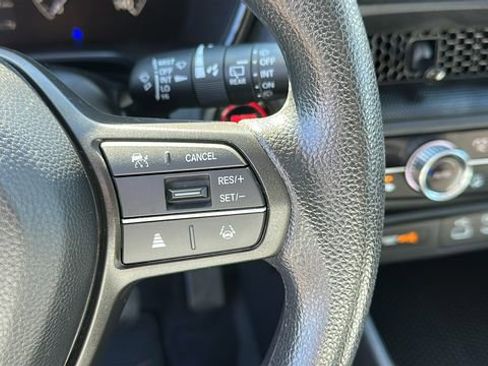 Used 2023 Honda CR-V EX image 13