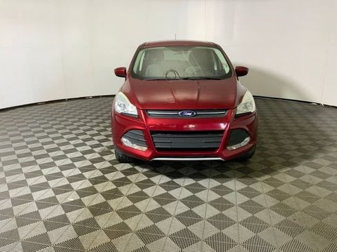 Used 2016 Ford Escape SE AWD/4WD image 2