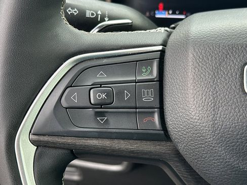 Used 2023 Jeep Grand Cherokee L Limited w/ Trailer Tow Group (B) image 36