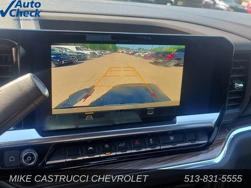 Used 2025 Chevrolet Silverado 1500 LT AWD/4WD image 18