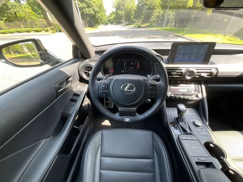 Used 2023 Lexus IS 350 F Sport RWD image 21
