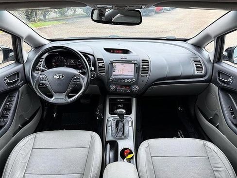 Used 2015 Kia Forte EX w/ Premium Package FWD image 17