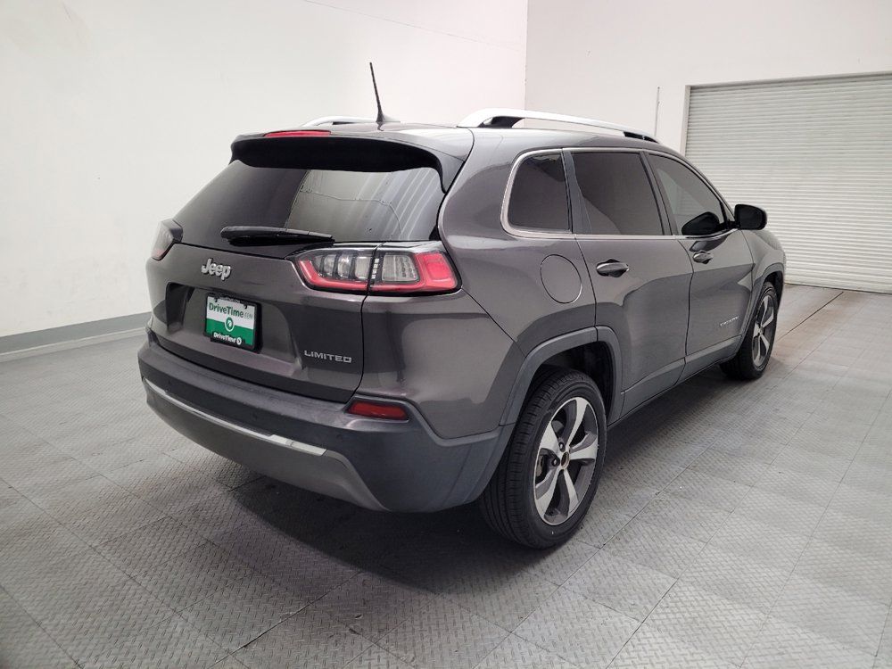 Used 2019 Jeep Cherokee Limited FWD image 9