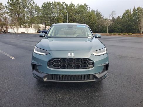 Certified 2025 Honda HR-V LX image 2