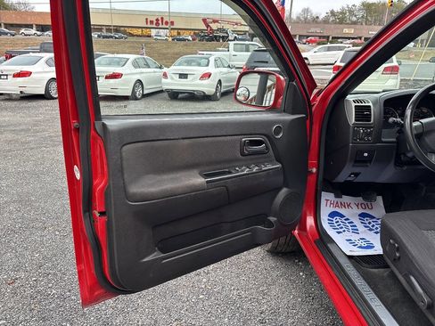 Used 2012 Chevrolet Colorado LT image 11