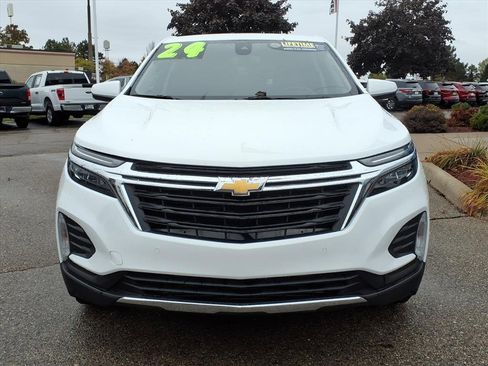Certified 2024 Chevrolet Equinox LT image 2