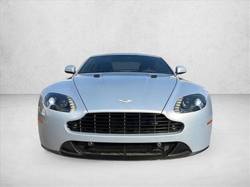 Used 2016 Aston Martin V8 Vantage S RWD image 2
