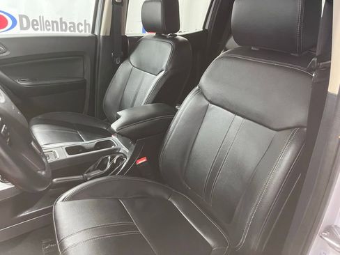 Used 2023 Ford Ranger Lariat w/ Equipment Group 501A High image 11