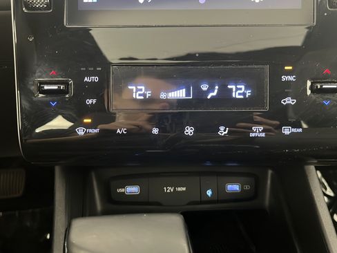 Used 2022 Hyundai Santa Cruz SEL Premium AWD/4WD image 34