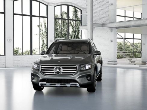 New 2026 Mercedes-Benz GLB 250 image 41
