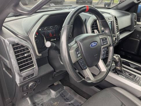Used 2019 Ford F150 Raptor w/ Equipment Group 802A Luxury AWD/4WD image 16