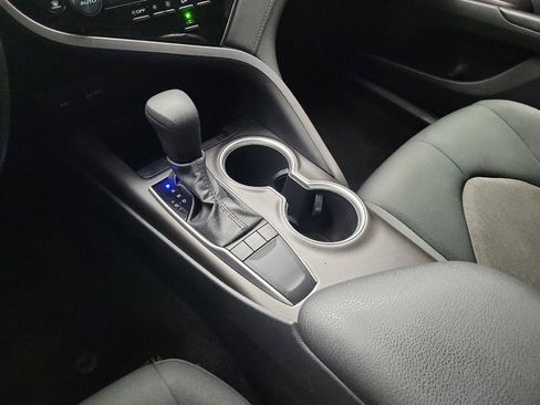 Used 2023 Toyota Camry LE image 26