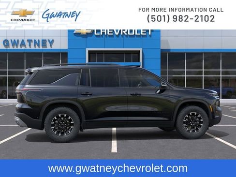 New 2026 Chevrolet Traverse Z71 w/ Enhanced Driving Package AWD/4WD image 5