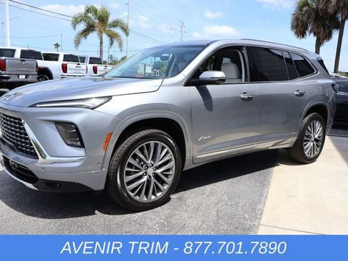 New 2026 Buick Enclave Avenir FWD image 4