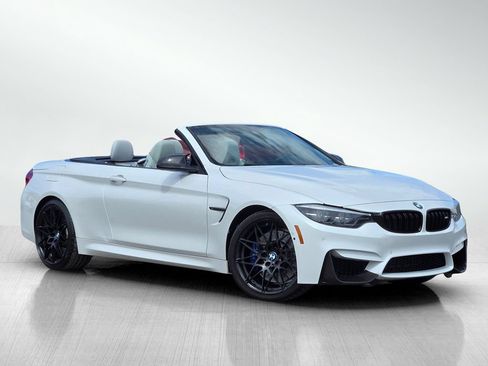 Used 2019 BMW M4 Convertible w/ Competition Package RWD image 3