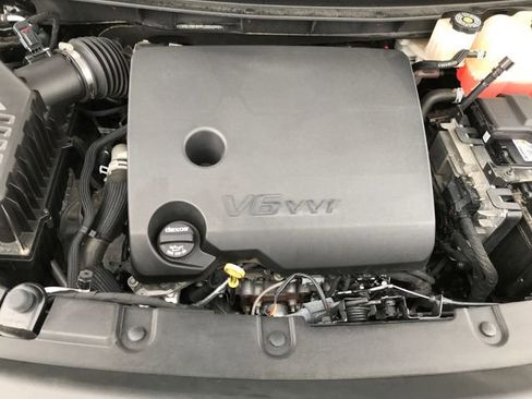 Certified 2023 Chevrolet Traverse LT w/ LPO, Floor Liner Package AWD/4WD image 21