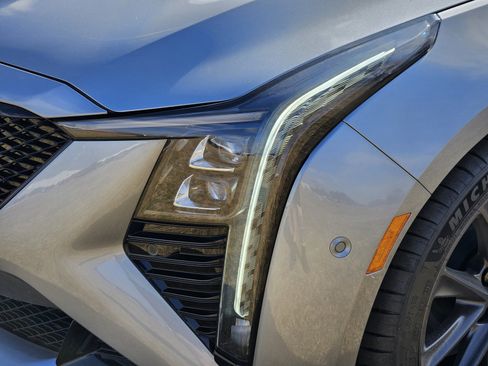 New 2026 Cadillac CT5 V RWD image 5