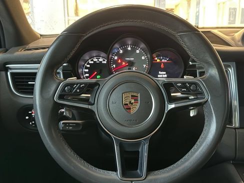 Used 2017 Porsche Macan S AWD/4WD image 18