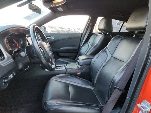 Used 2023 Dodge Charger SXT w/ Blacktop Package image 13