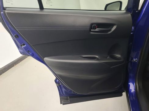 Used 2025 Toyota Corolla Cross LE image 18