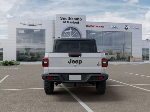 New 2026 Jeep Gladiator Willys image 7