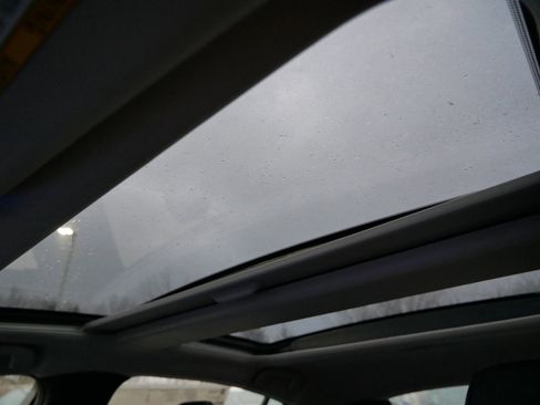 New 2026 Toyota Prius XLE image 8