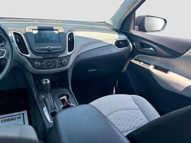 Used 2018 Chevrolet Equinox LS AWD/4WD image 22