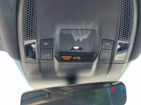 Used 2022 Audi e-tron GT Premium Plus w/ Performance Package image 17