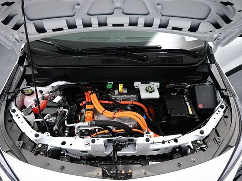 New 2027 Chevrolet Bolt LT w/ Comfort Package FWD image 44