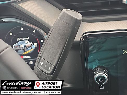 New 2025 GMC Sierra 2500 Denali w/ Denali Reserve Package image 16