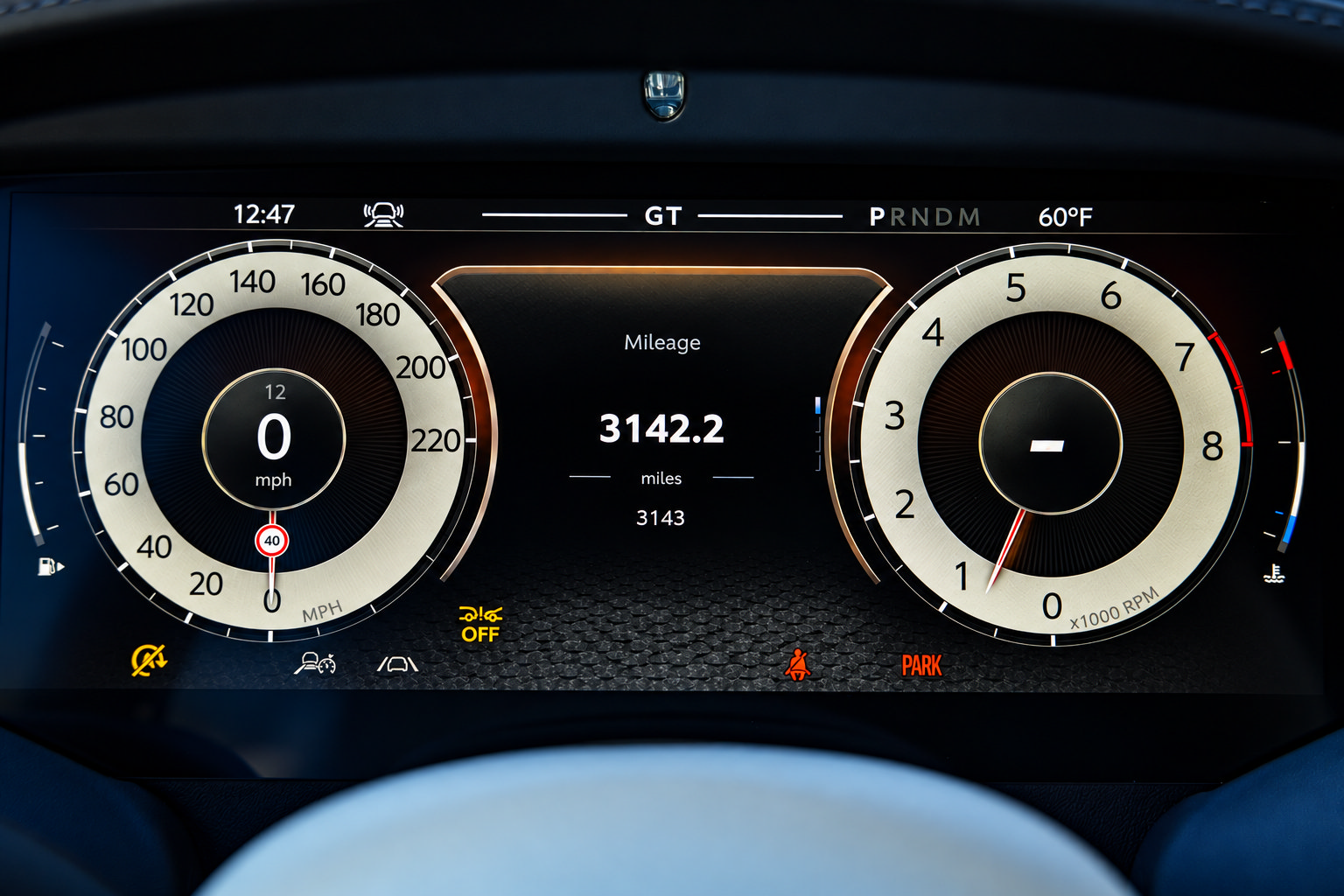 Used 2024 Aston Martin DB12 Convertible RWD image 11