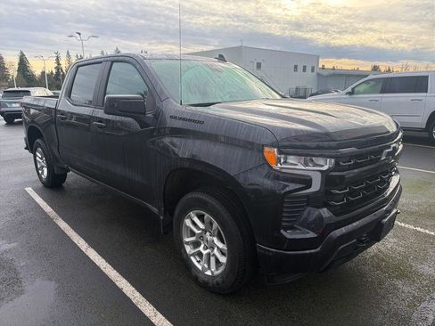 Used 2024 Chevrolet Silverado 1500 RST w/ Convenience Package II image 3