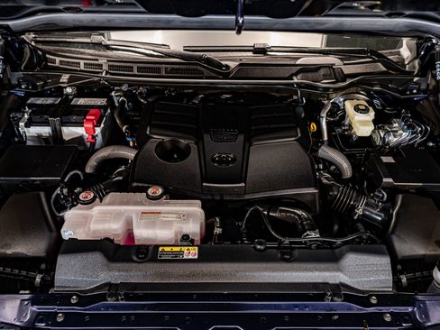 Used 2026 Toyota Tundra SR5 image 32
