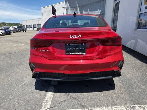 Certified 2023 Kia Forte LXS FWD image 4