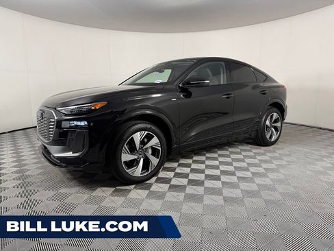 Used 2025 Audi Q6 e-tron Premium Plus w/ Premium Plus AWD/4WD image 1