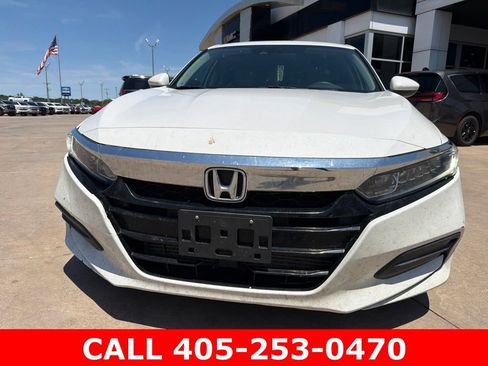Used 2018 Honda Accord LX image 7