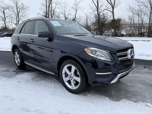 Used 2018 Mercedes-Benz GLE 350 4MATIC image 3