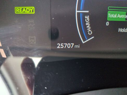 Certified 2025 Toyota Camry LE FWD image 16