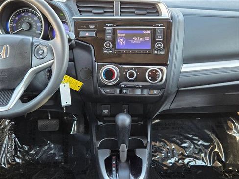 Used 2019 Honda Fit LX image 15