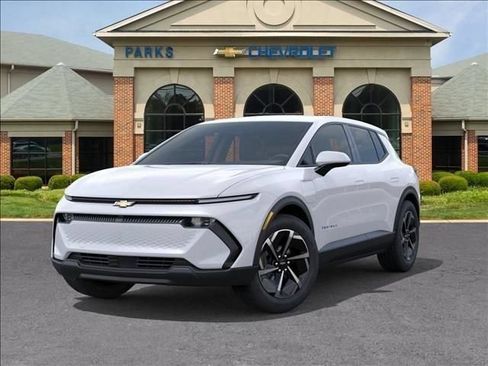 New 2026 Chevrolet Equinox EV LT FWD image 7