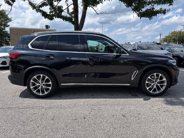 Used 2019 BMW X5 xDrive40i w/ Premium Package 2 AWD/4WD image 7