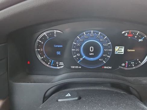 Used 2016 Cadillac Escalade Premium image 10