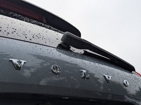 Used 2019 Volvo XC60 T6 Inscription w/ Protection Package Premier image 34