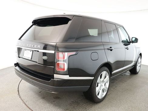 Used 2022 Land Rover Range Rover Westminster Edition image 4