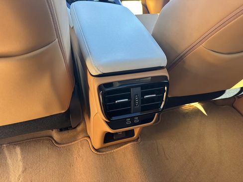 New 2026 Lexus RZ 350e image 13